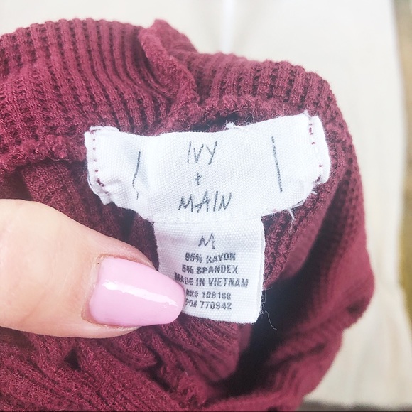 Ivy + Main Burgundy Red Waffle Knot Crop Hoodie - Picture 7 of 7